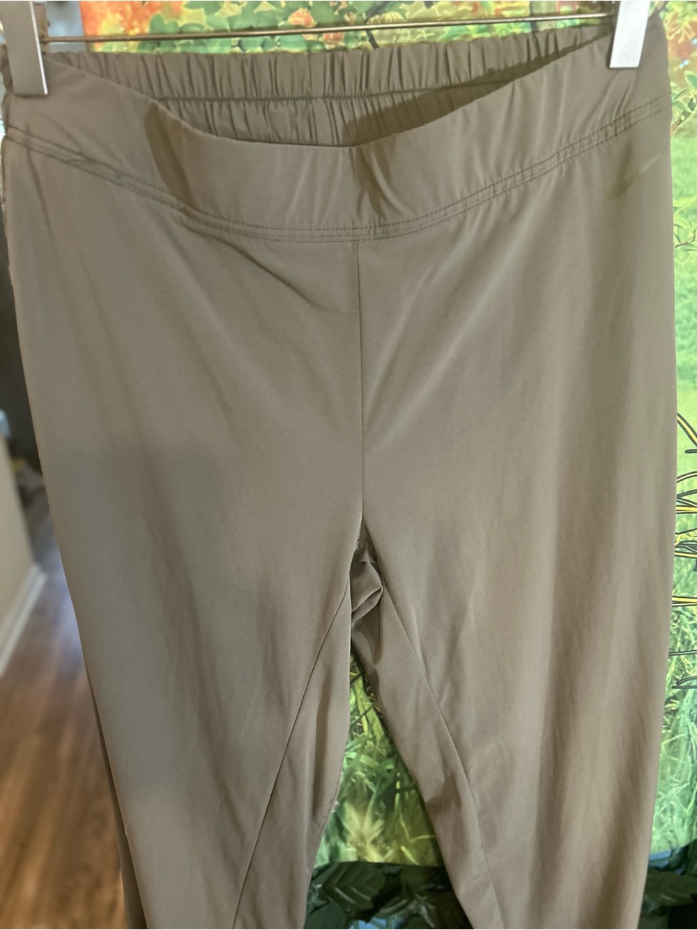 Nike Olive-Taupe Dri-FIT Lightweight Nylon Pants w Side Zipped Pocket | Size L - Picture 4 of 11